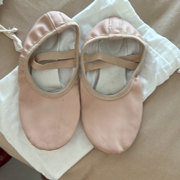 Ballet slippers - Picture 3 of 5